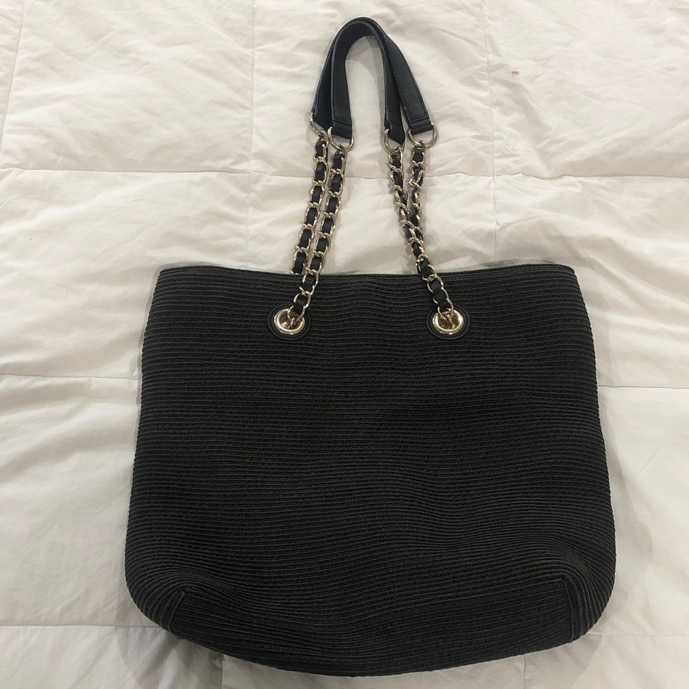 Talbots Black woven tote bag faux leather strap w/gold chain and Hardware